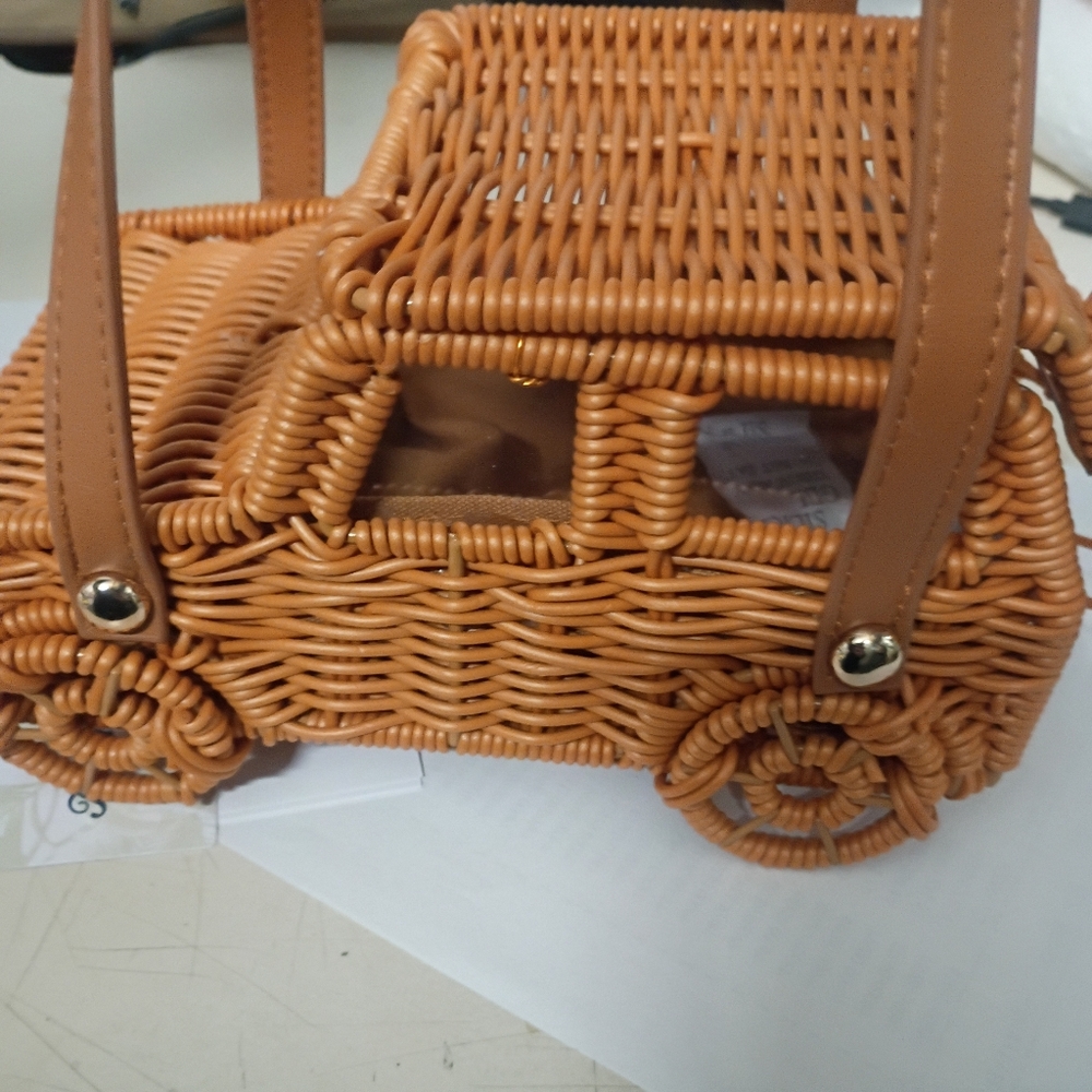 Tommy Bahama Woven Jeep  Bag Tan Novelty Purse New